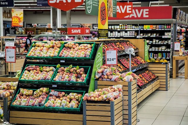 How Late Is The Closest Grocery Store Open?